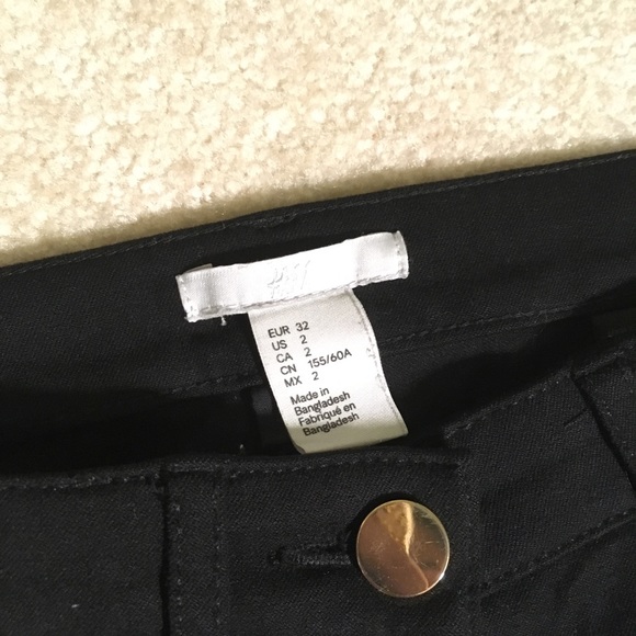 H&M black pants - Picture 3 of 3